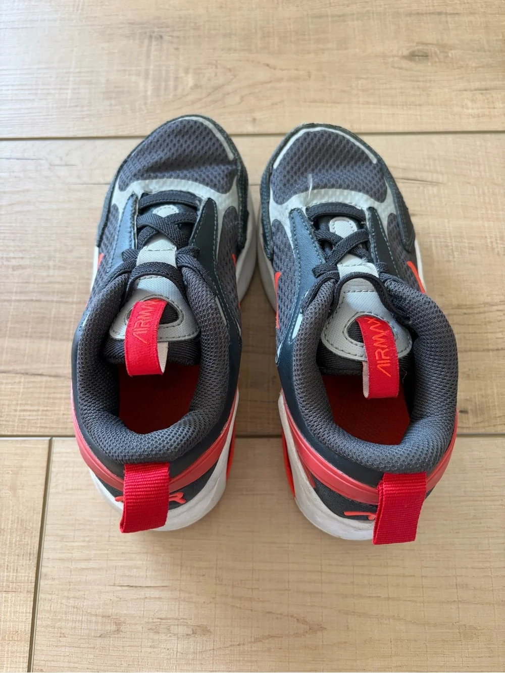 Nike Kids Gray and Red Athletic Sneakers with Red Swoosh